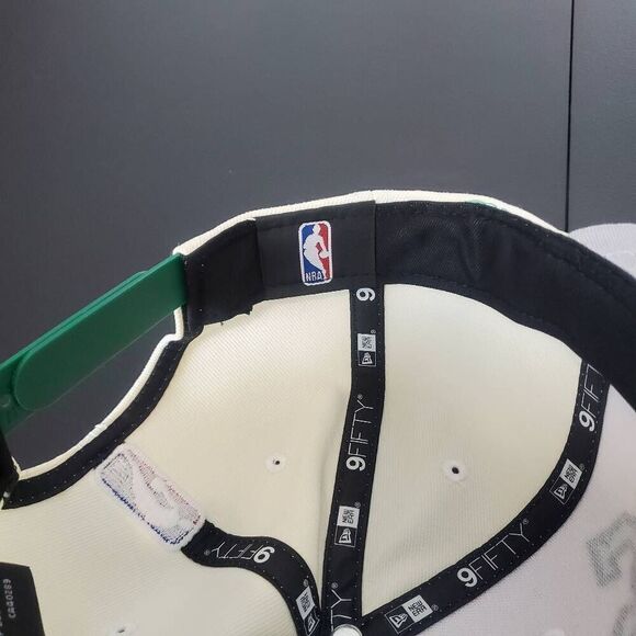 Boston Celtics Snapback - Picture 7 of 7